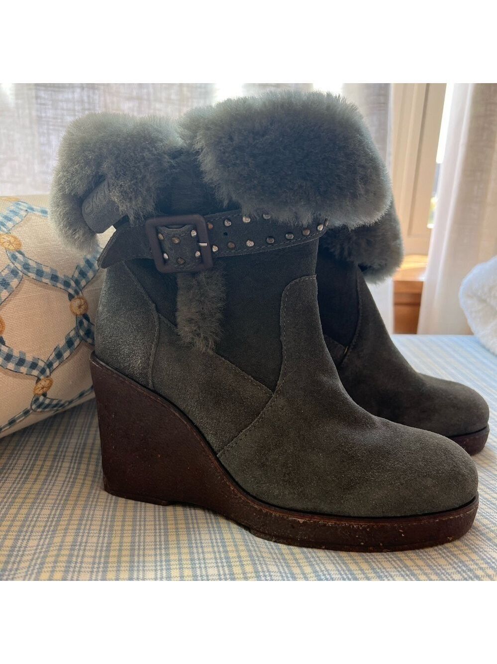 New Emu Australia Heighton Gray Suede & Shearling Boots Size 7 Water Resistant